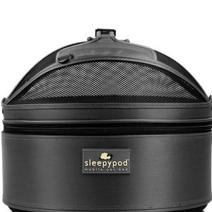 LUXURY MOBILE PET CARRIER/BED by SLEEPY POD ** NEW IN BOX**. NEVER USED.